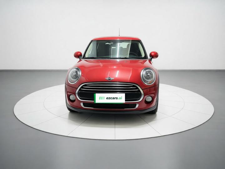 2016 1.2T ONE 5-Door photo 2