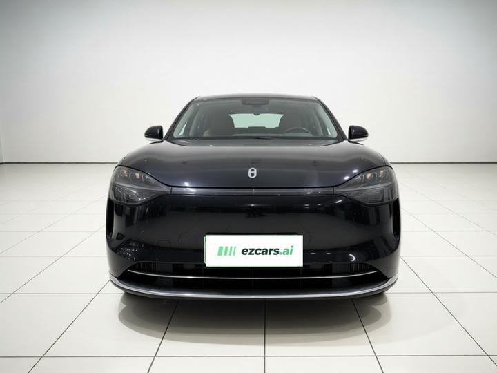 HIMA AITO M9 2024 EREV Max 42kWh 5-Seater photo 2