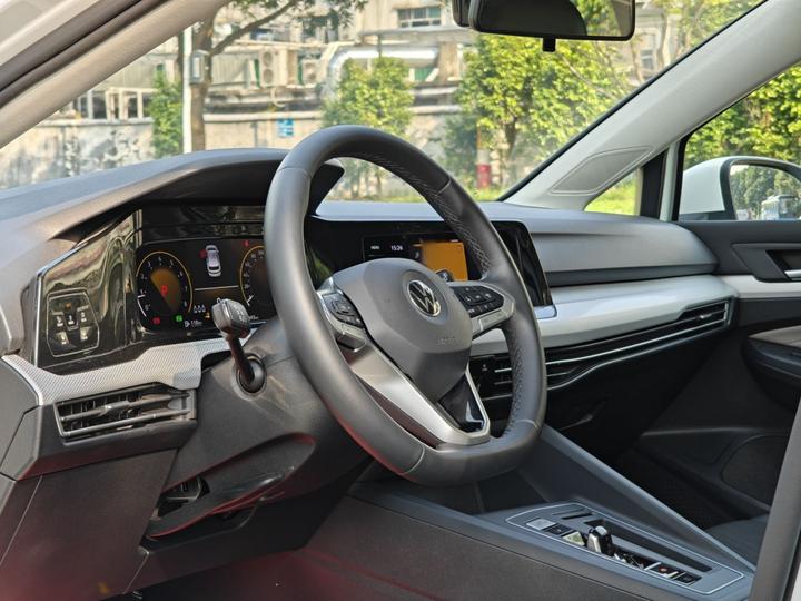 Golf 2021 280TSI DSG Pro photo 2
