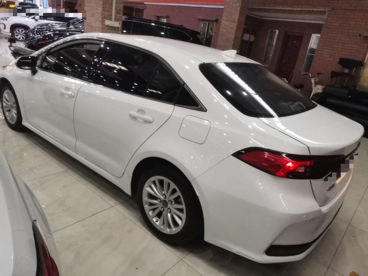 2022 2.0L Elite photo 4