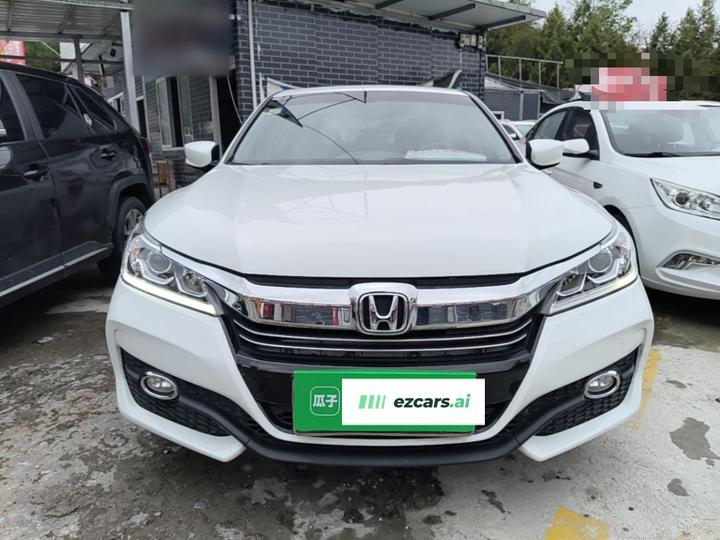 Accord 2016 2.0L Elite photo 2