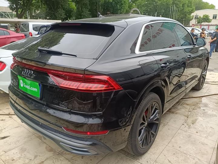 Q8 2019 55 TFSI Dynamic photo 4