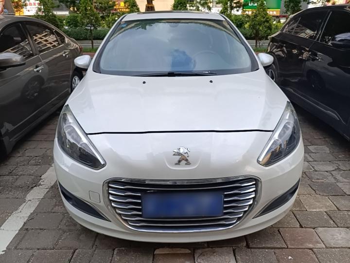 308 2014 Classic 1.6L AT photo 2