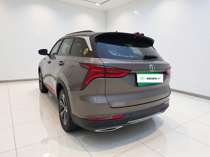 CS75 PLUS 2020 1.5T AT Luxury photo 4