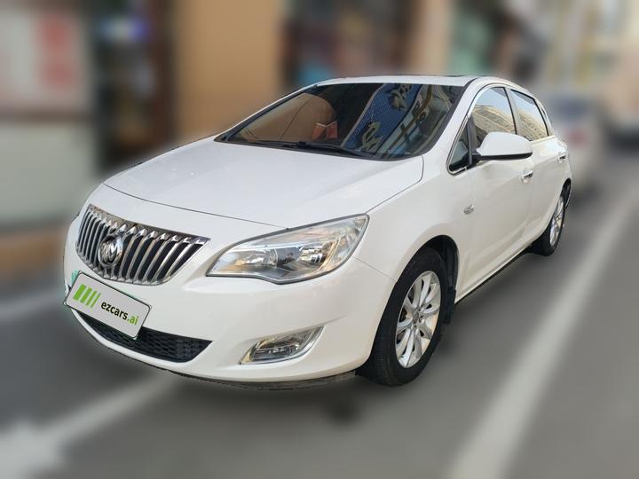 Excelle 2014 XT 1.6L AT Fashion
