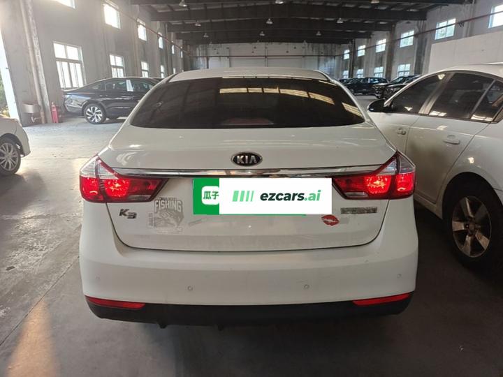 K3 2016 1.6L MT GLS photo 5
