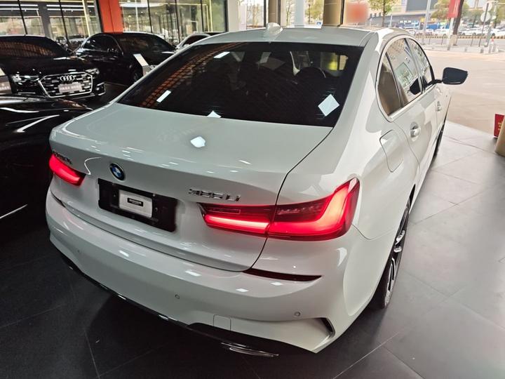 3 Series 2022 Facelift 325Li M Sport Package photo 4