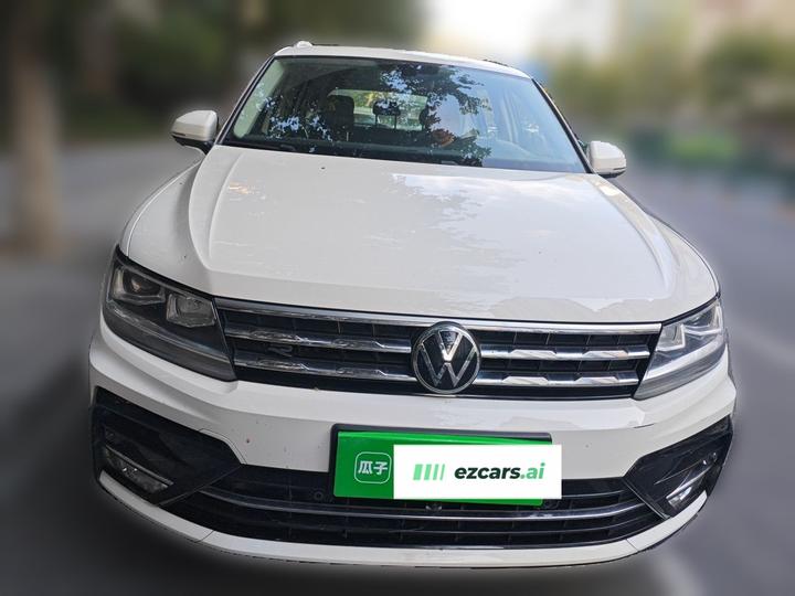Tiguan L 2021 330TSI AT RWD R-Line photo 2