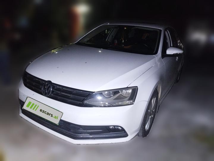Sagitar 2015 1.6L AT Comfort