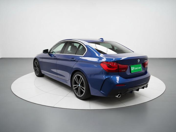 1 Series 2021 120i M Sport photo 4