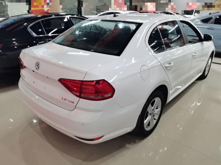 Lavida 2017 1.6L AT photo 4