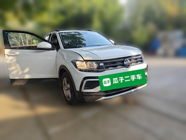 T-Cross 2023 Facelift 1.5L AT photo 3