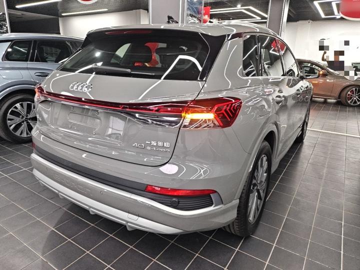 Q4 e-tron 2024 40 e-tron photo 6