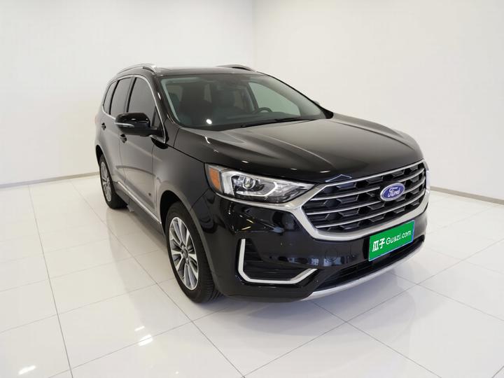 Edge 2021 Facelift PLUS EcoBoost 245 RWD 7-Seater photo 3