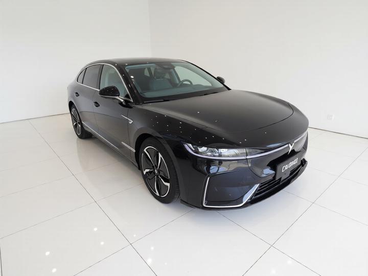 Voyah Passion 2023 AWD Flagship photo 3