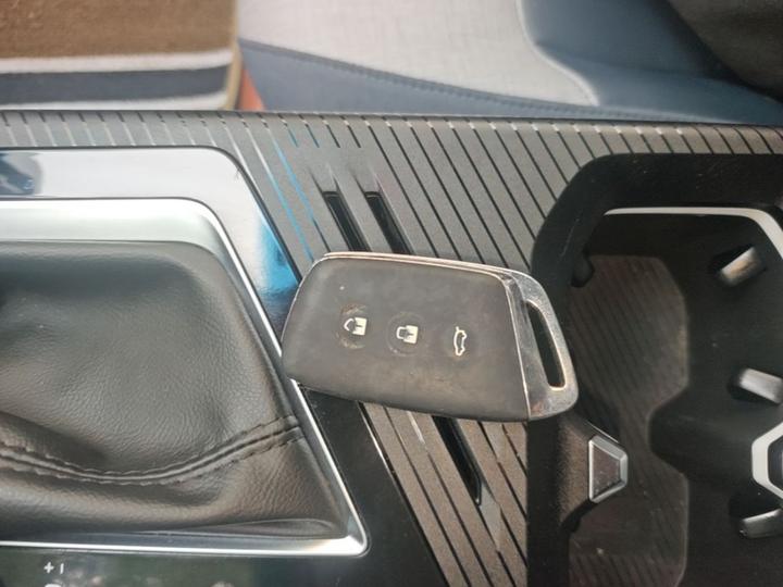 RM-5 2019 1.5T CVT 24 Premium 6-Seater photo 8