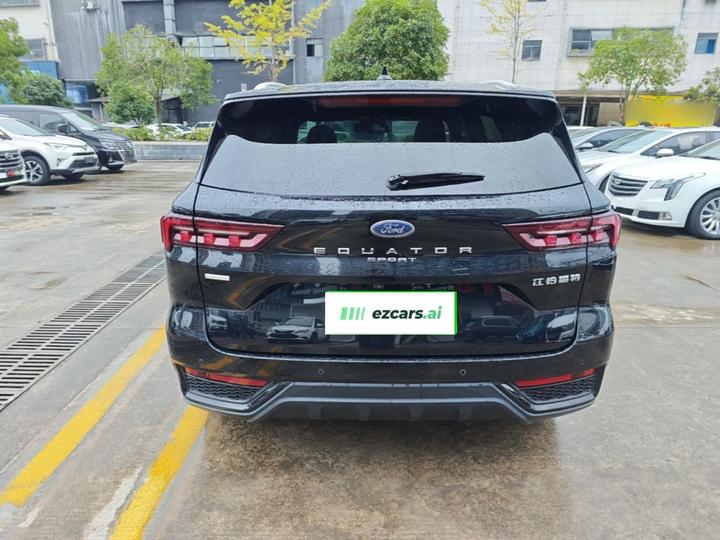 Equator Sport 2022 Facelift EcoBoost 170 photo 5