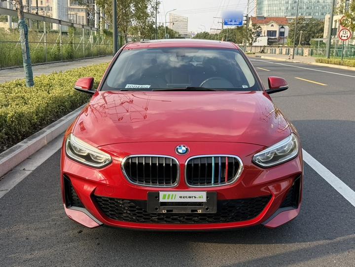 1 Series 2019 118i M Sport Package photo 2