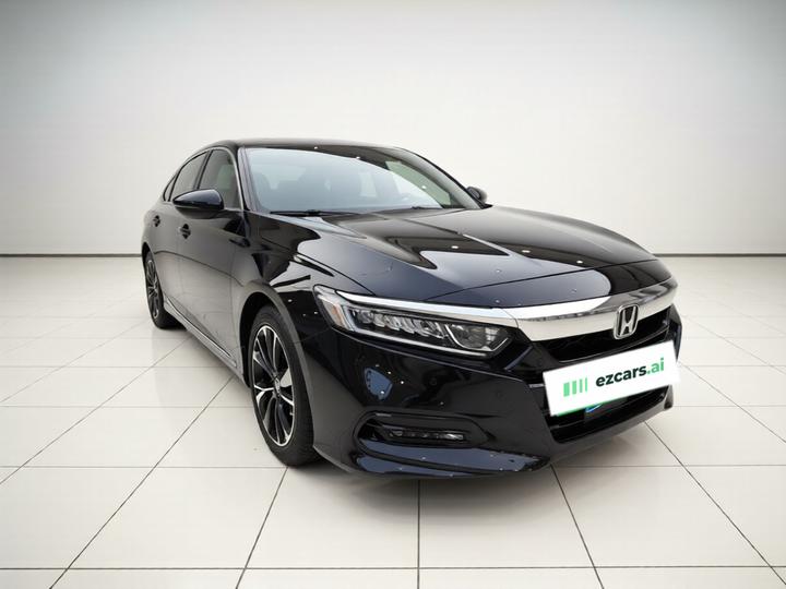 Accord 2018 260TURBO Elite China VI photo 3