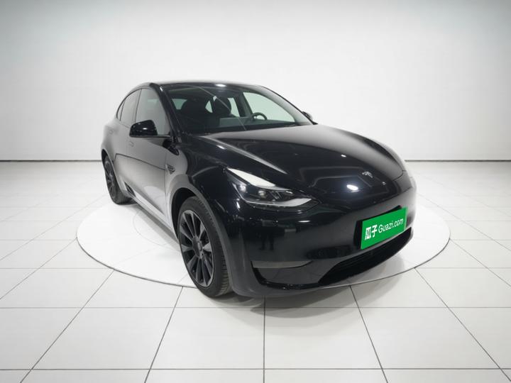 Model Y 2022 Long Range AWD photo 3