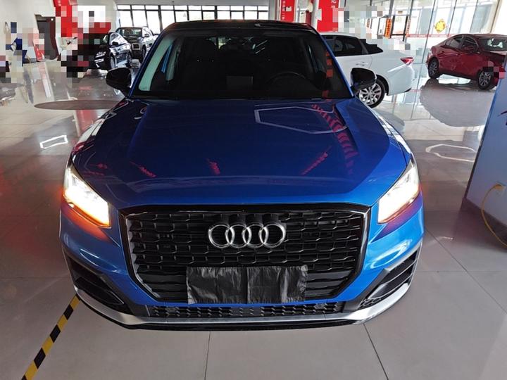 Q2L 2020 35 TFSI Progressive Dynamic photo 2