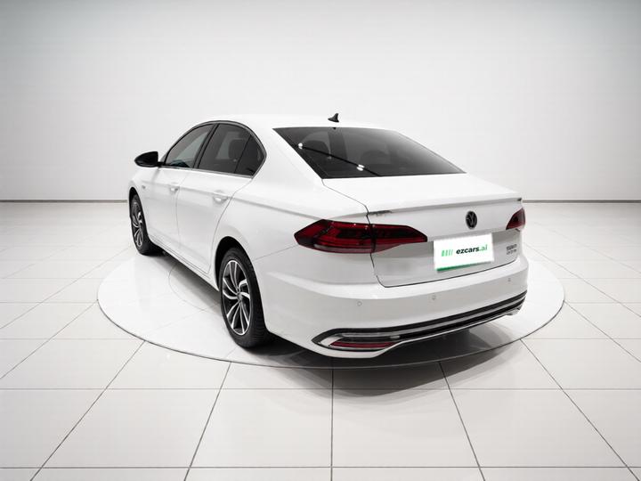 Bora 2023 200TSI DSG photo 4