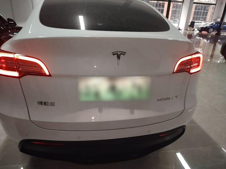 Model Y 2021 Long Range AWD 3D7 photo 5