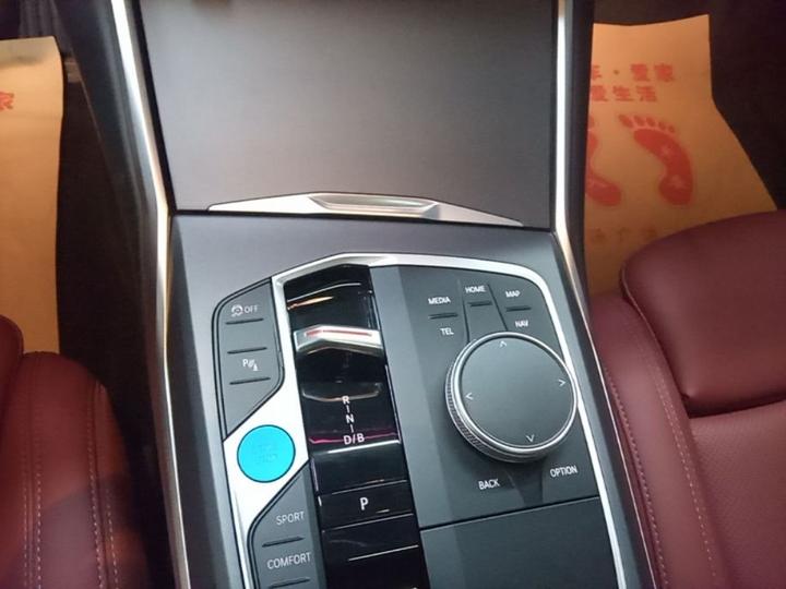 i3 2025 eDrive 35 L photo 5