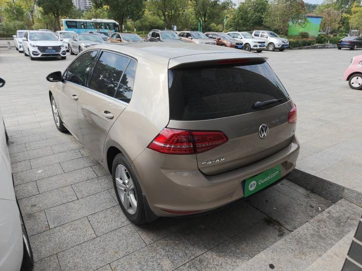 Golf 2015 1.6L AT Comfort photo 4