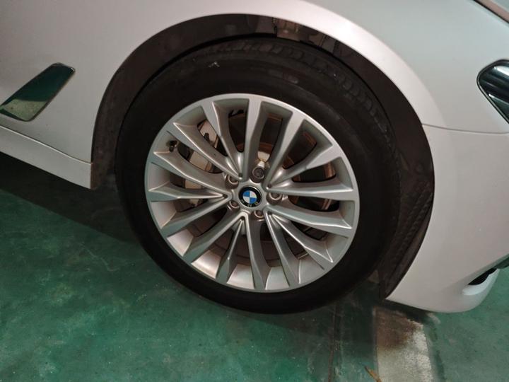 5 Series 2018 Facelift 530Li Leading Luxury photo 8