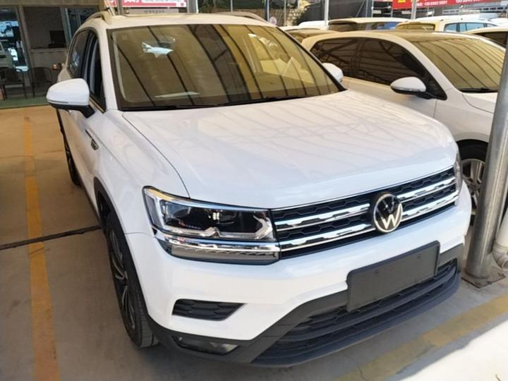 Tharu 2021 280TSI RWD Luxury PLUS photo 3
