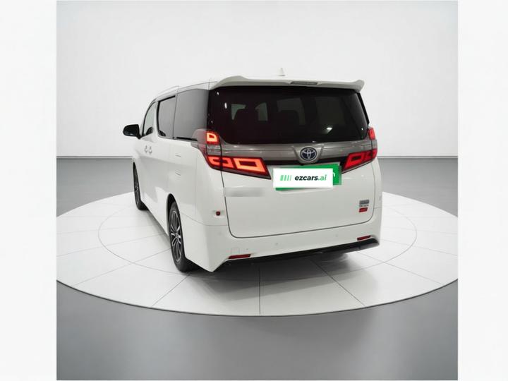 2020 Hybrid 2.5L HV Luxury photo 4