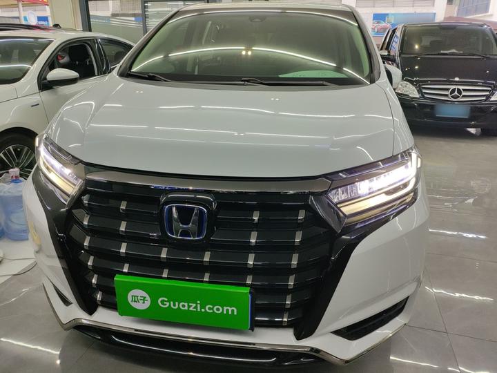 Elysion 2022 2.0L e:HEV Luxury photo 2