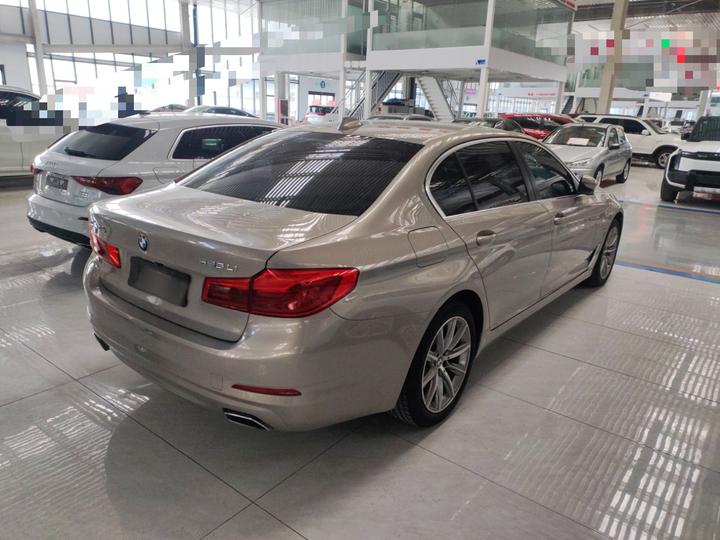 5 Series 2018 528Li Special photo 4