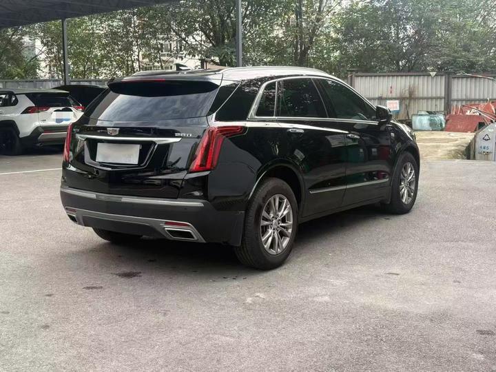 XT5 2020 Facelift 28T Luxury photo 6