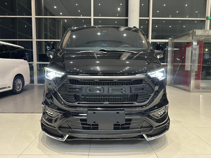 Ford 2023 2.0T Petrol photo 2