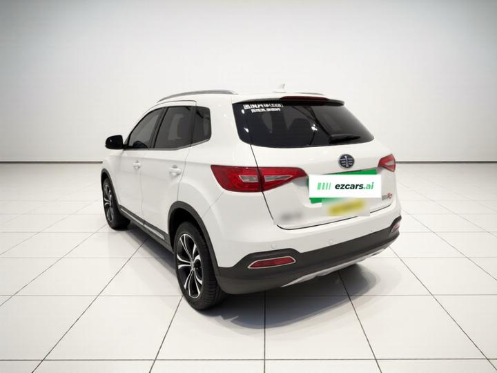 FAW Senia R7 2017 1.6L AT Smart photo 4