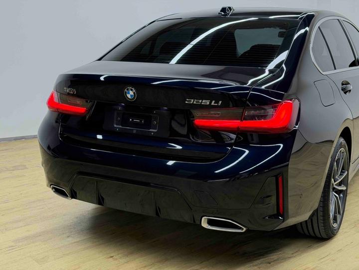3 Series 2026 325Li M Sport Package photo 7