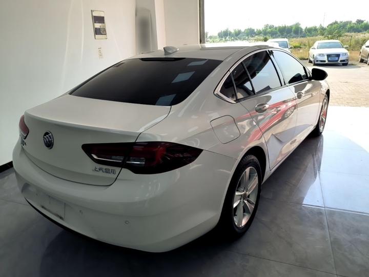 Regal 2019 20T Elite China VI photo 4