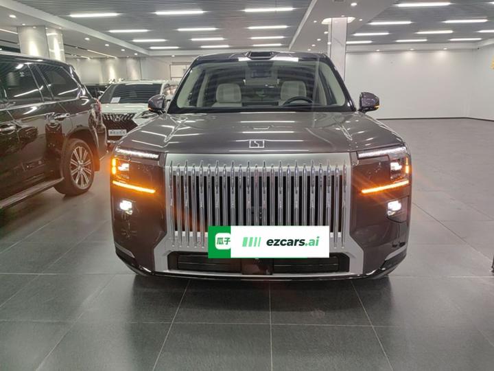 9X 2025 Hyper 70kWh 6-Seater photo 2