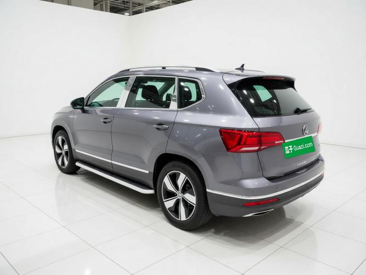 Tharu 2021 280TSI RWD Comfort photo 4