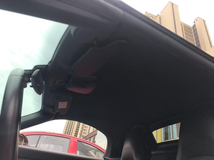 718 2020 Boxster 2.0T photo 8