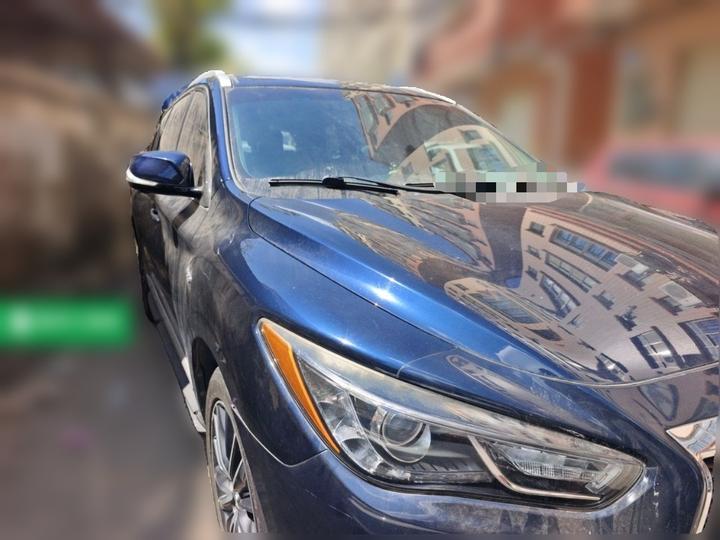 QX60 Imported 2018 2.5 S/C Hybrid RWD Family photo 3