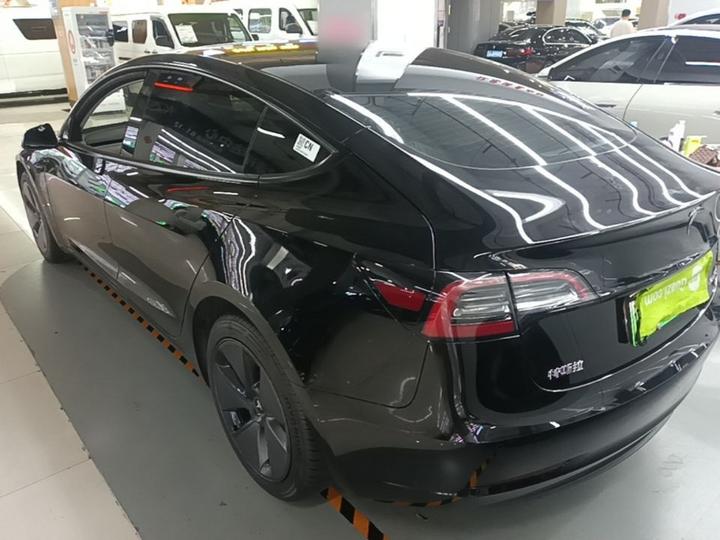 Model 3 2022 RWD photo 4