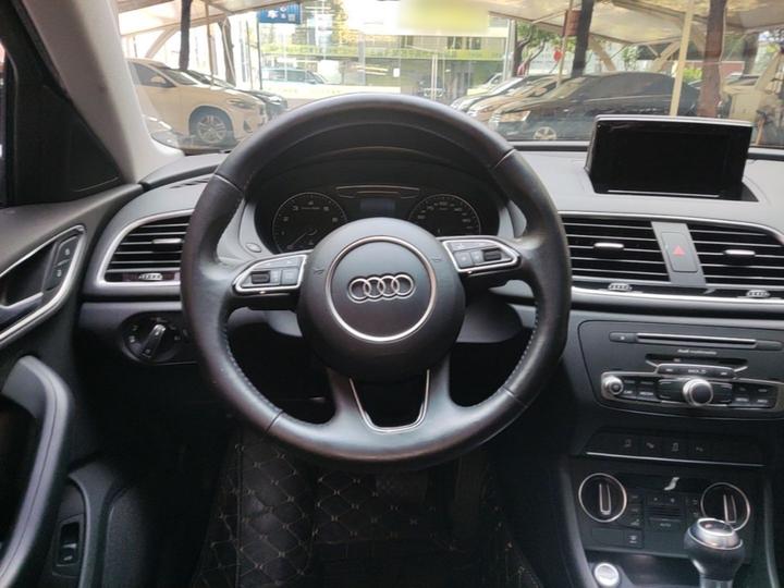 Q3 2016 30 TFSI photo 6