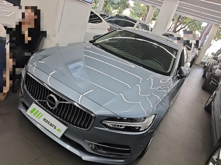 S90 2019 T5