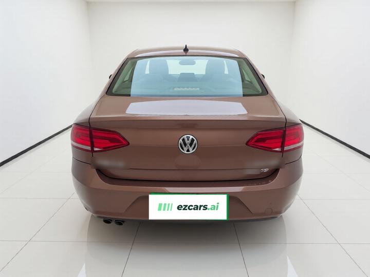 Lamando 2015 230TSI DSG photo 5