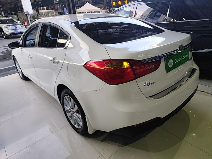 K3 2015 1.6L AT GLS photo 4