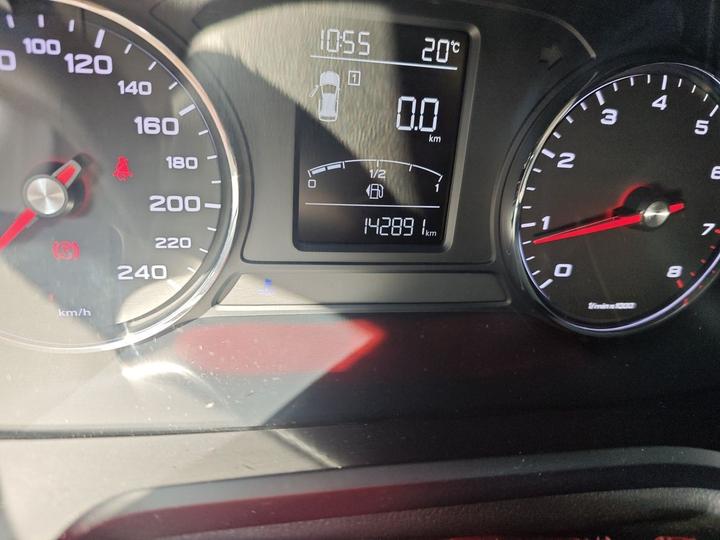 RX5 2016 20T RWD MT photo 6