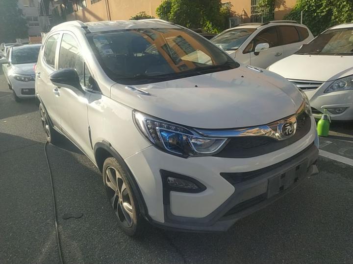 Yuan 2016 1.5L MT Luxury photo 3